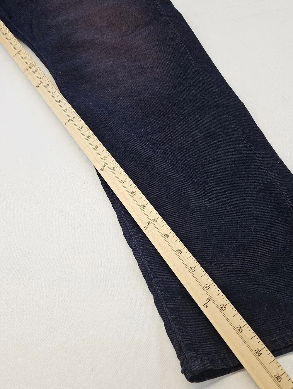 True Religion Men's Geno Relaxed Slim Fit Corduroy Flap Pocket Pants SZ 42 X 34